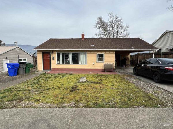 2613 9th Ave., Lewiston, ID 83501
