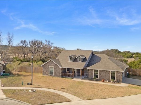 2405 Settlement Road , Copperas Cove, TX 76522