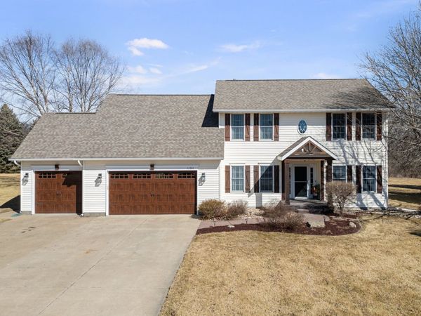 12381 71st Avenue, Blue Grass, IA 52726