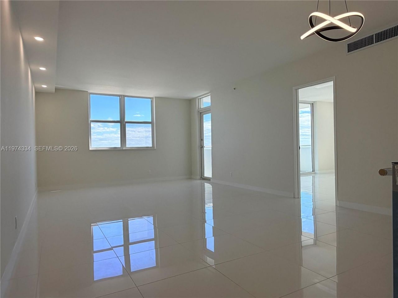 3001 S Ocean Dr, Unit 511, Hollywood, FL 33019 Photo