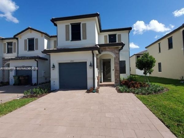 11001 W 33rd Way, Hialeah, FL 33018