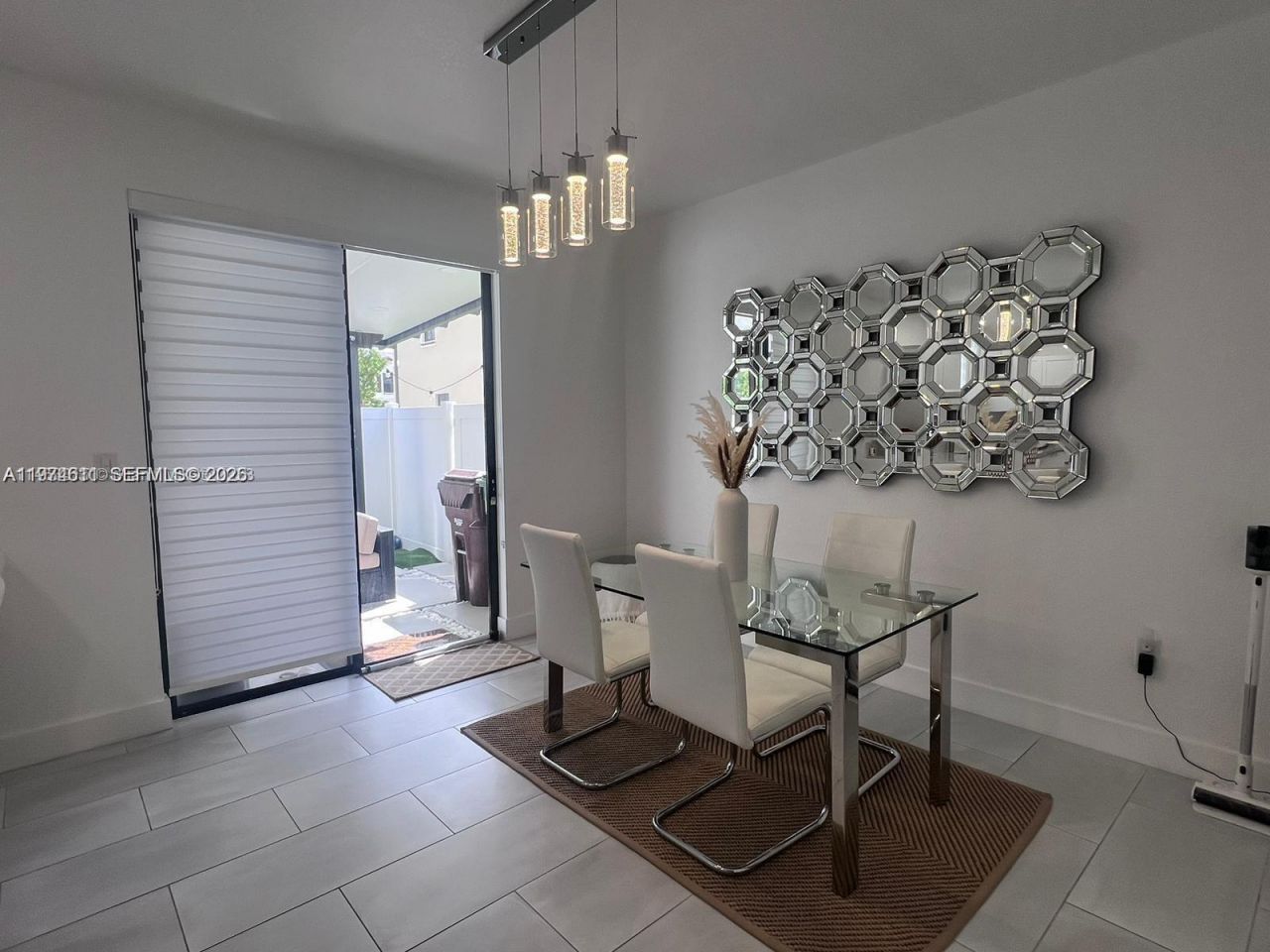 11001 W 33rd Way, Hialeah, FL 33018 Photo