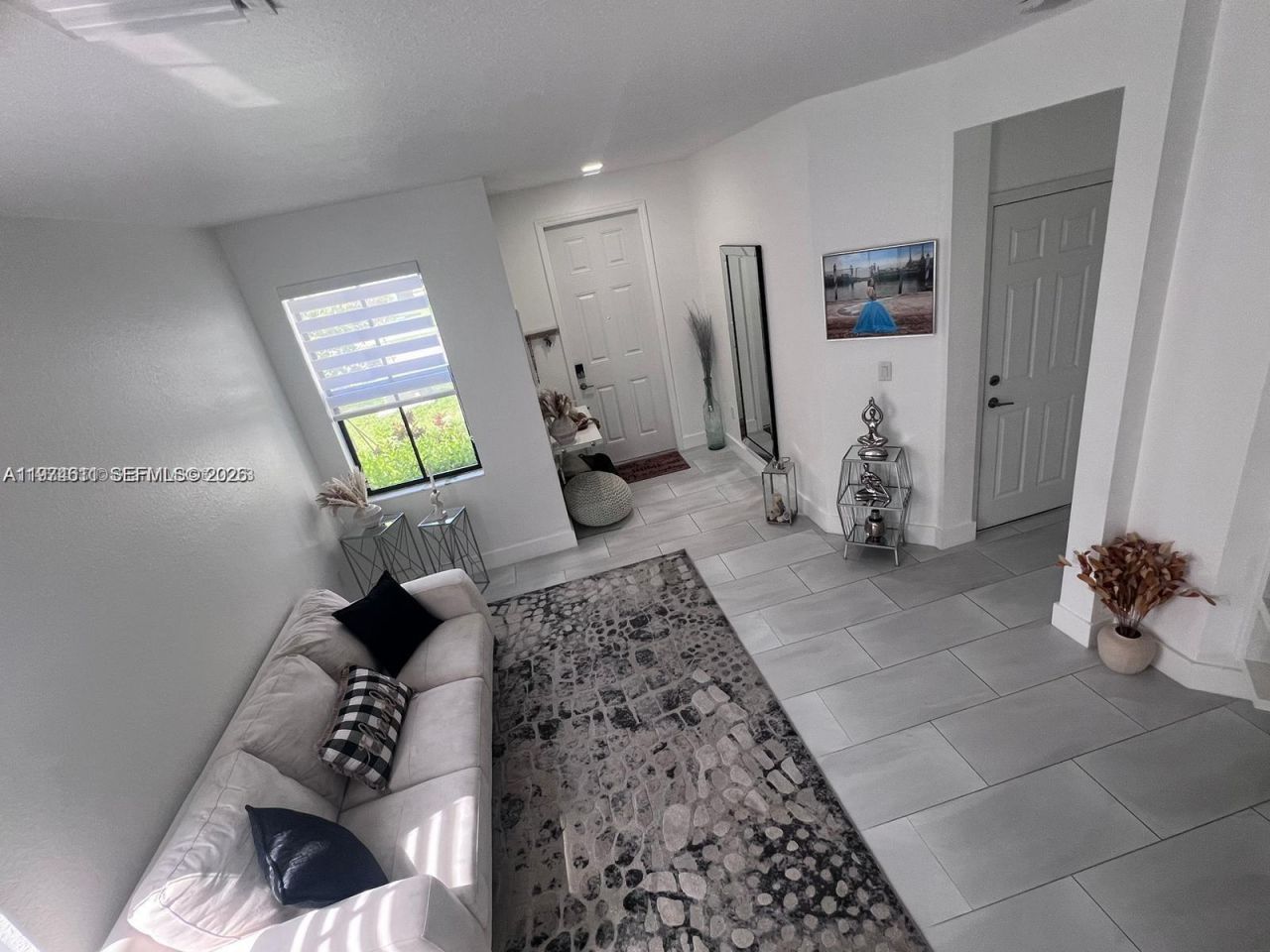 11001 W 33rd Way, Hialeah, FL 33018 Photo