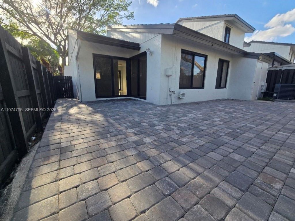 15081 SW 127th Ct, Miami, FL 33186 Photo