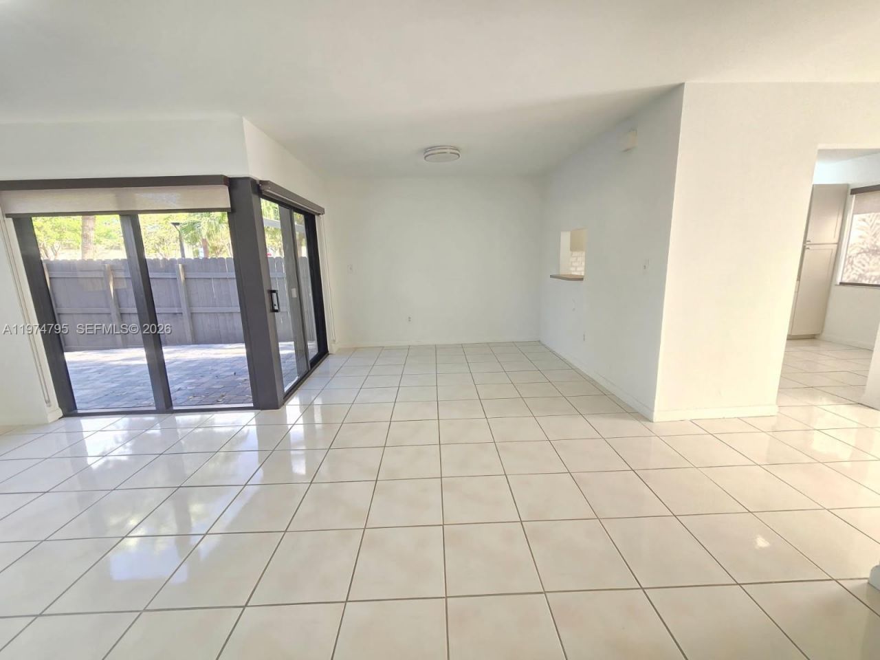 15081 SW 127th Ct, Miami, FL 33186 Photo