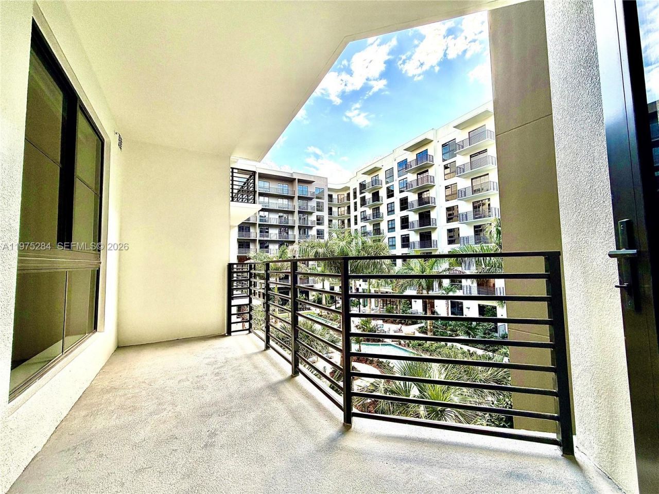 1650 NE 124th St, Unit 621, North Miami, FL 33181 Photo