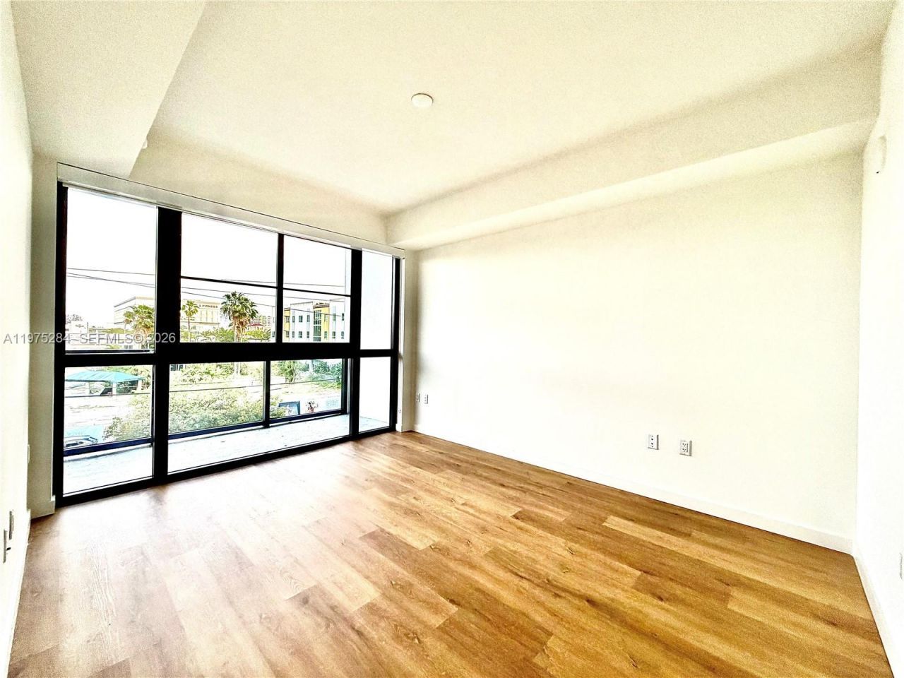 1650 NE 124th St, Unit 621, North Miami, FL 33181 Photo