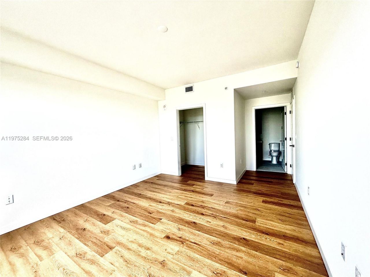 1650 NE 124th St, Unit 621, North Miami, FL 33181 Photo