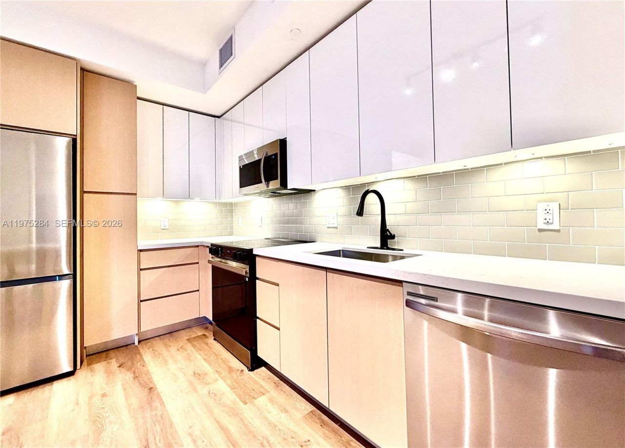 1650 NE 124th St, Unit 621, North Miami, FL 33181 Photo