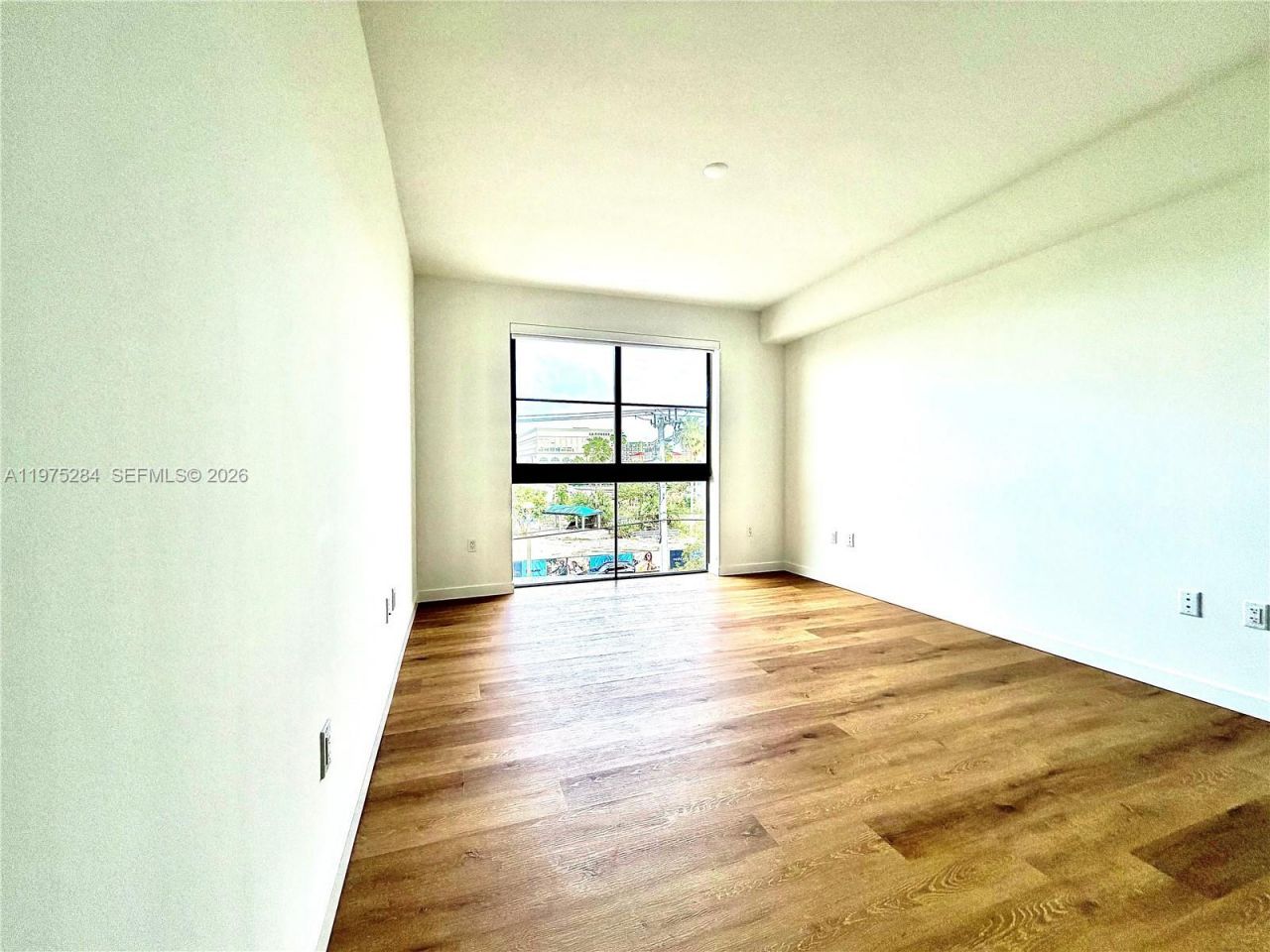 1650 NE 124th St, Unit 621, North Miami, FL 33181 Photo