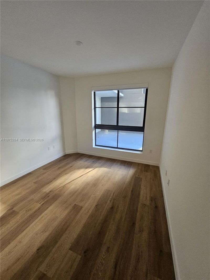 1650 NE 124th St, Unit 621, North Miami, FL 33181 Photo