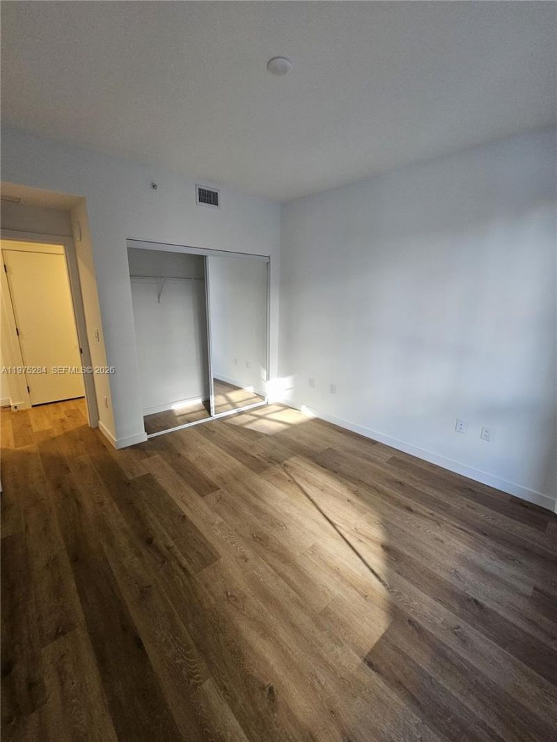 1650 NE 124th St, Unit 621, North Miami, FL 33181 Photo