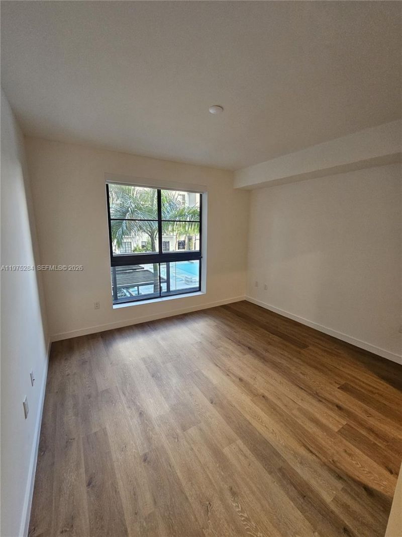 1650 NE 124th St, Unit 621, North Miami, FL 33181 Photo