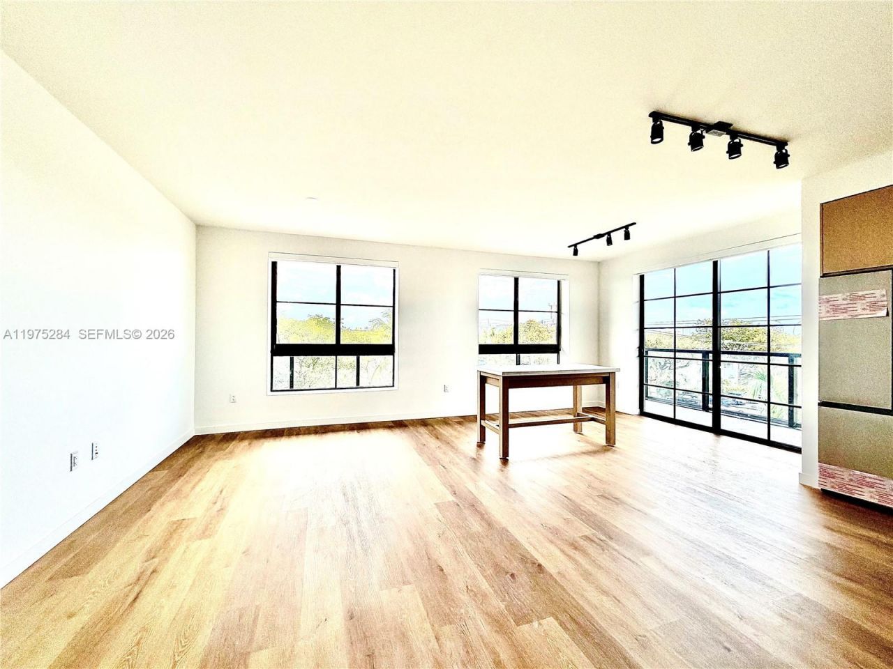 1650 NE 124th St, Unit 621, North Miami, FL 33181 Photo