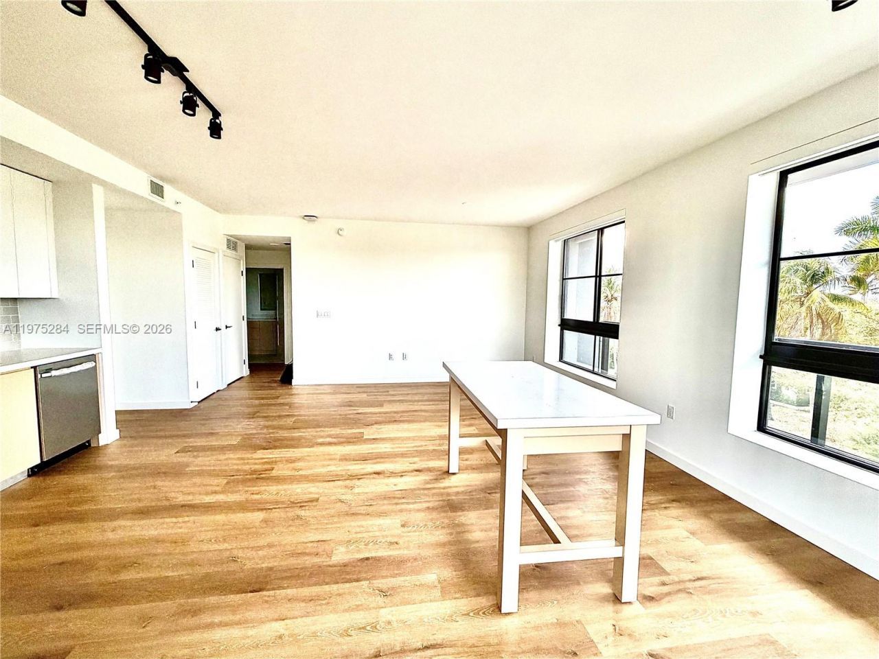 1650 NE 124th St, Unit 621, North Miami, FL 33181 Photo