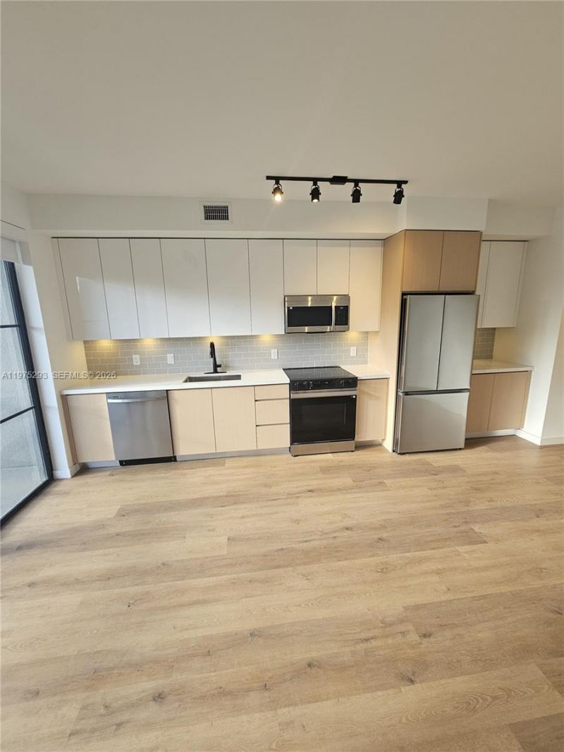 1650 NE 124th St, Unit 246, North Miami, FL 33181 Photo