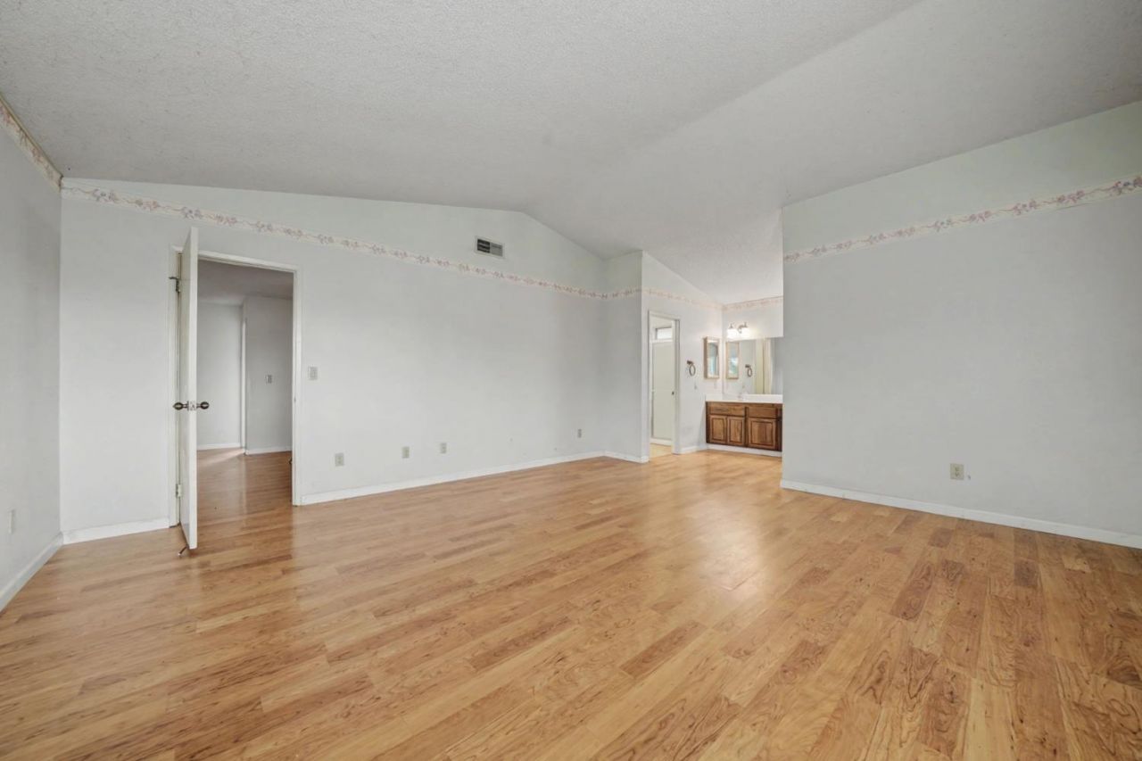 9960 Rio Cosumnes Cir, Elk Grove, CA 95624 Photo