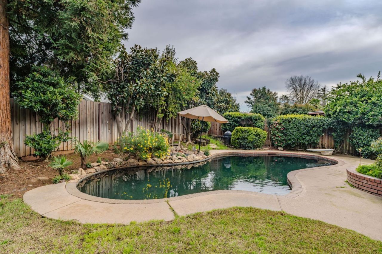 9960 Rio Cosumnes Cir, Elk Grove, CA 95624 Photo