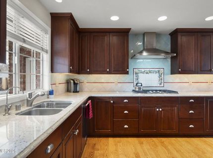 2303 Queen Anne Court, Reno, NV 89509 Photo