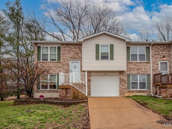 2123 Berrywood Court Court , Arnold, MO 63010