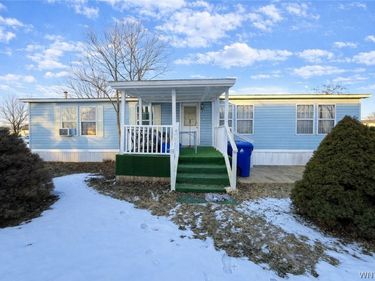 455 Chestnut Drive, Lockport, NY 14094