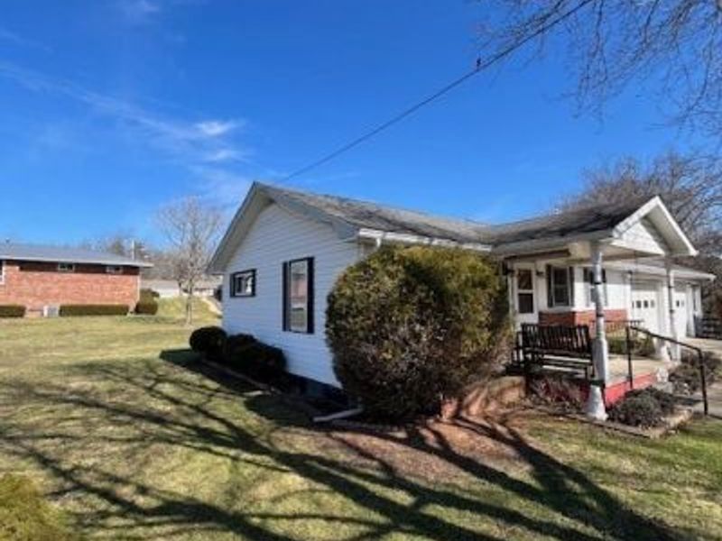 35 Highland Drive, Caldwell, OH 43724 Photo 10