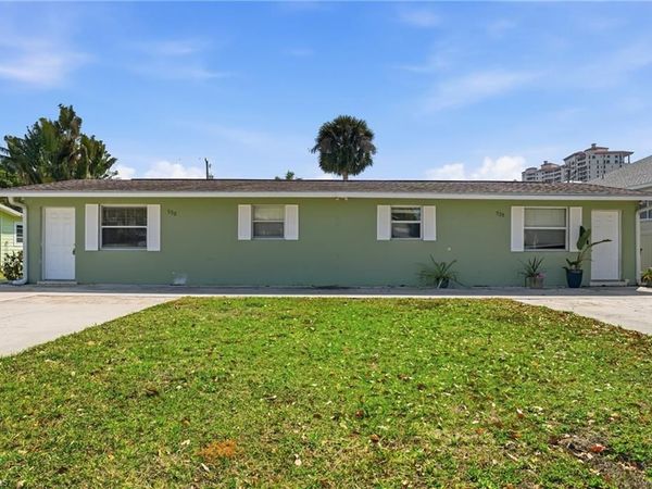 530 92nd AVE N, NAPLES, FL 34108