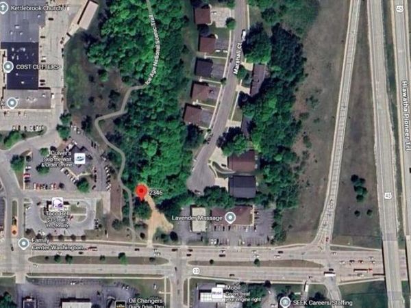 2346 W WASHINGTON STREET, West Bend, WI 53095