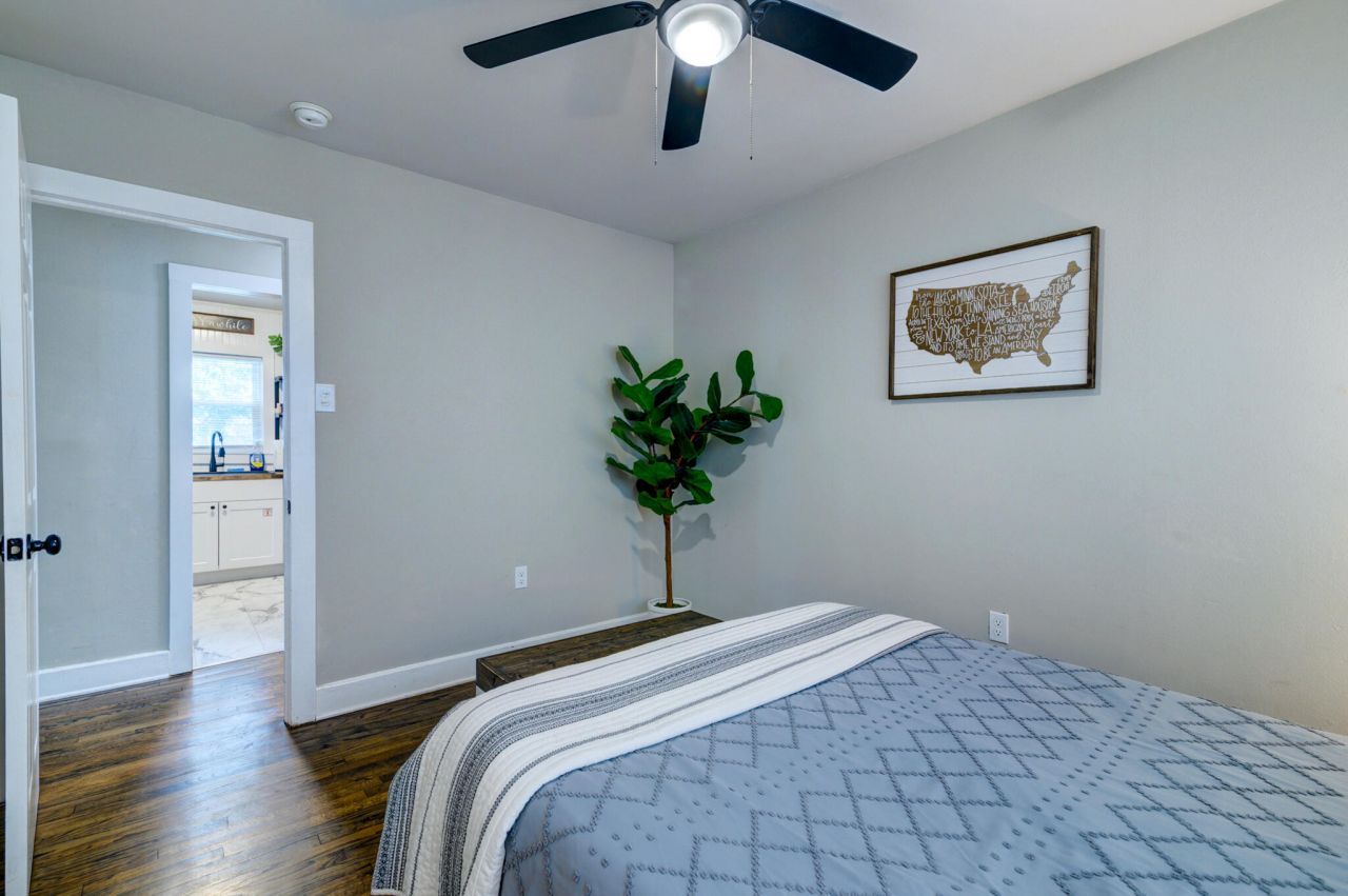 5428 Marie Street Photo 12