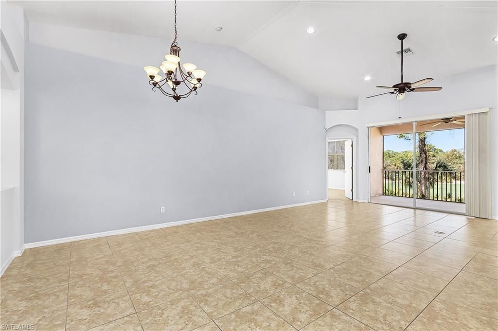 9180 Spanish Moss Way, Unit 922, Bonita Springs, FL 34135 Photo