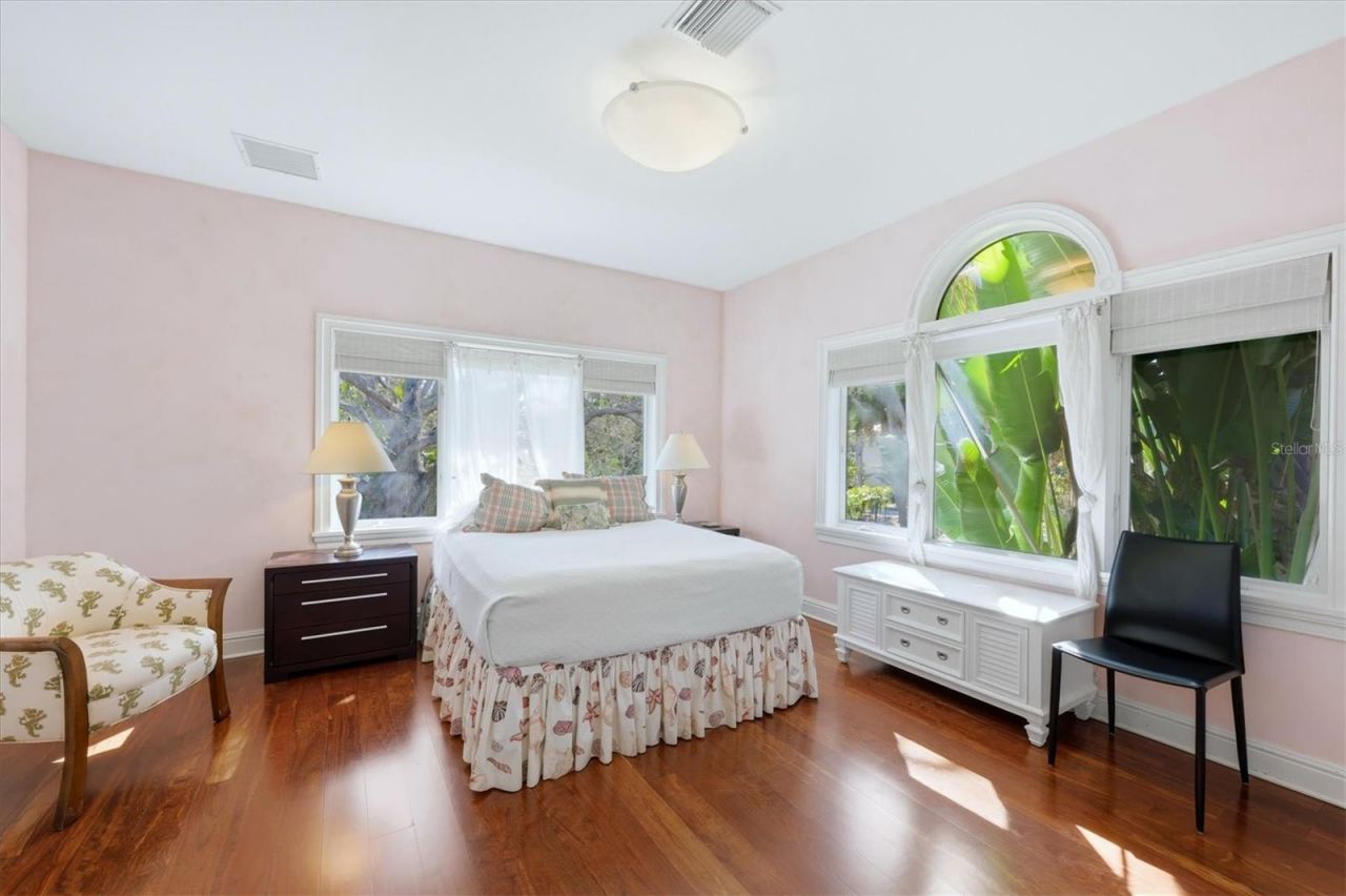 4839 Givens Court, Sarasota, FL 34242 Photo