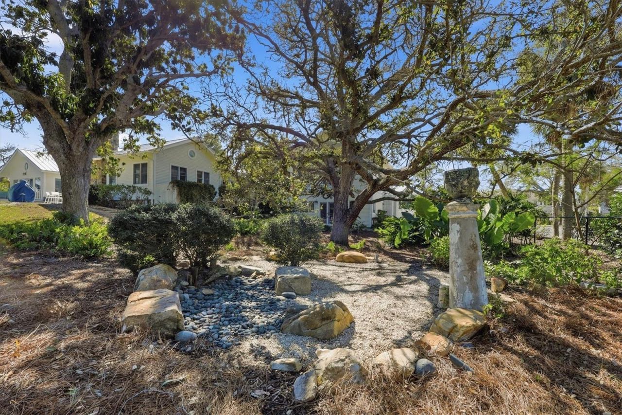 4839 Givens Court, Sarasota, FL 34242 Photo