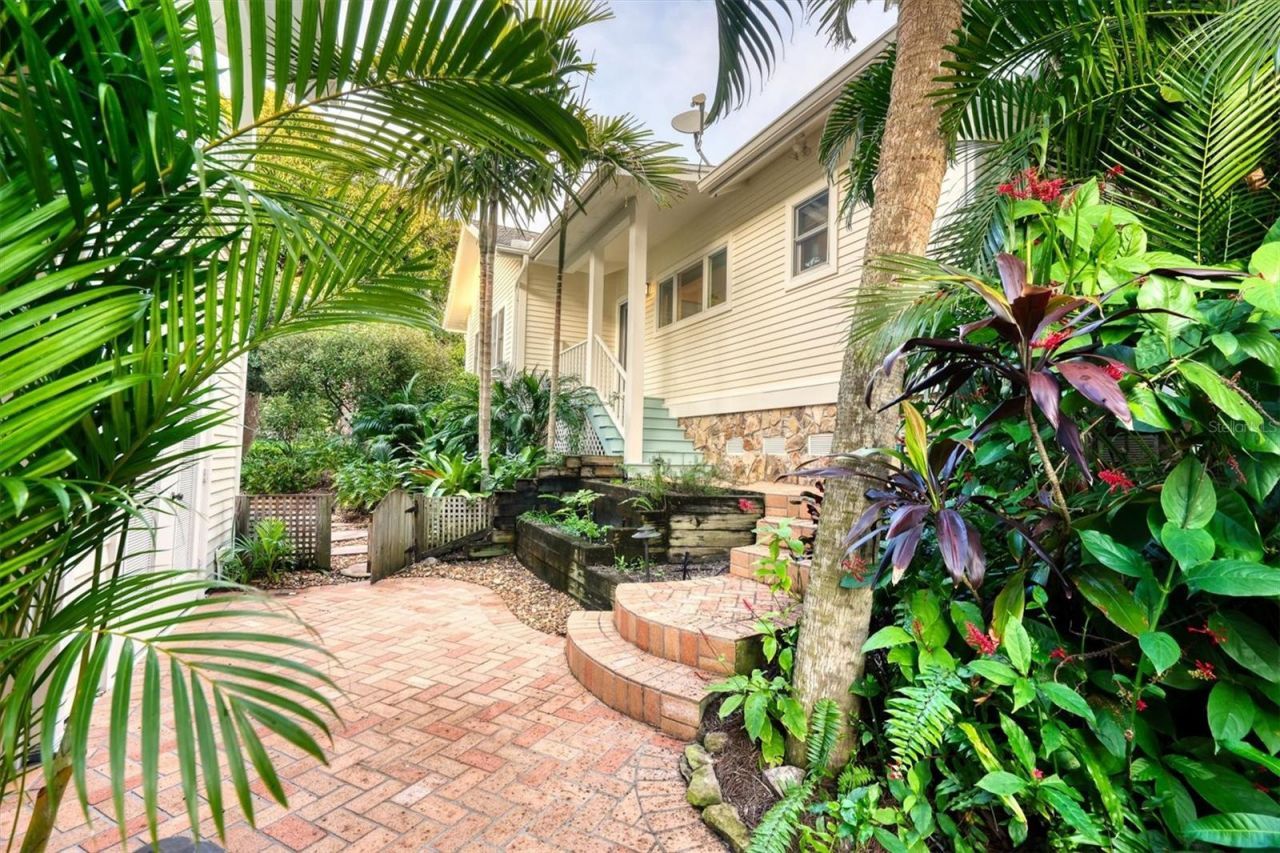 4839 Givens Court, Sarasota, FL 34242 Photo