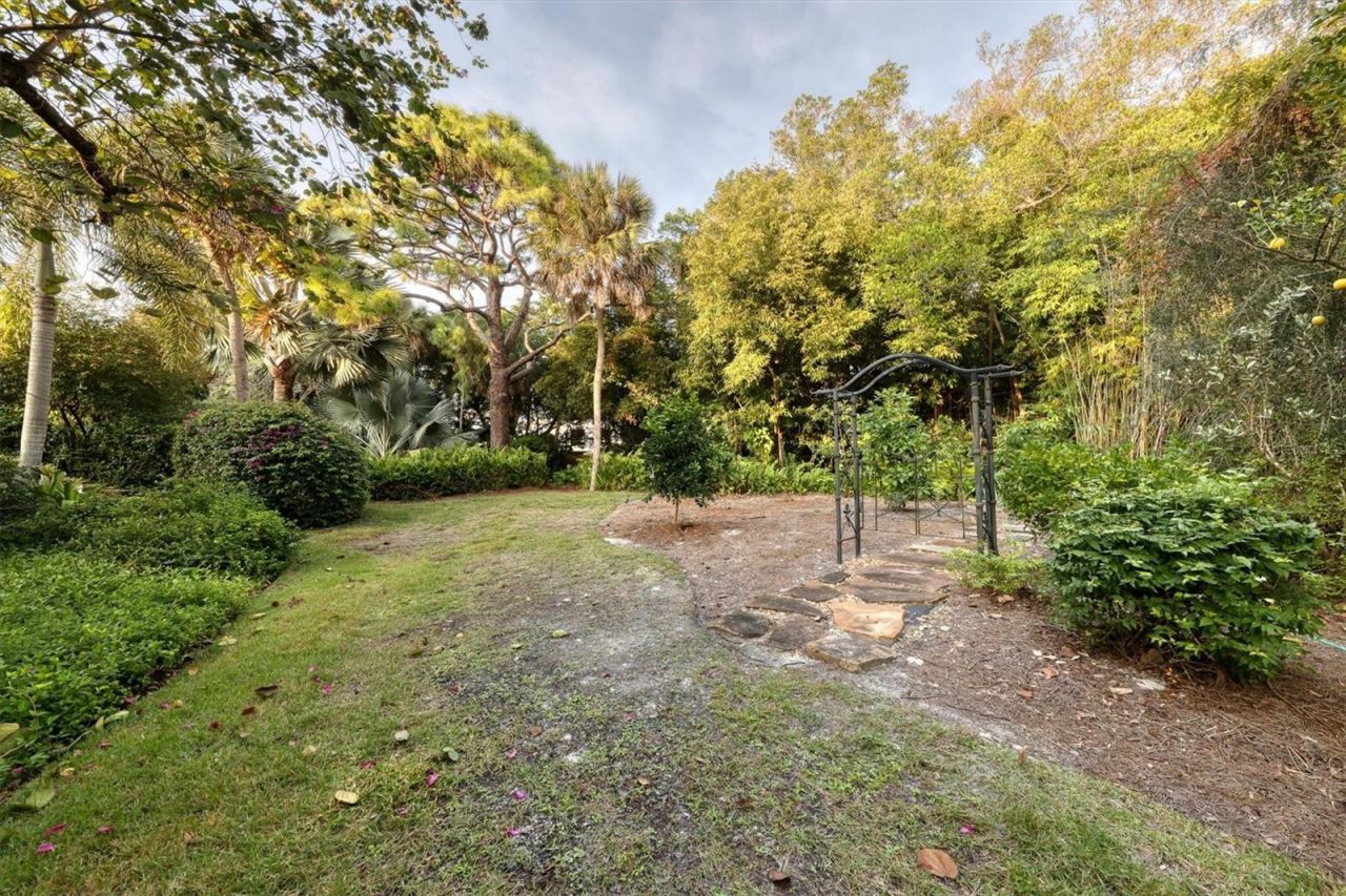 4839 Givens Court, Sarasota, FL 34242 Photo