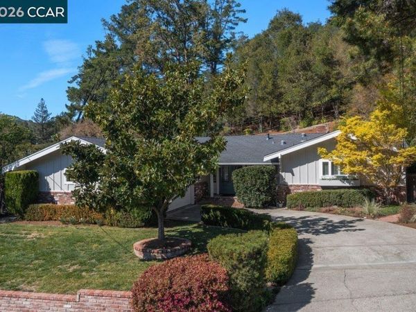 7 7 Whitehall Dr, Orinda, CA 94563