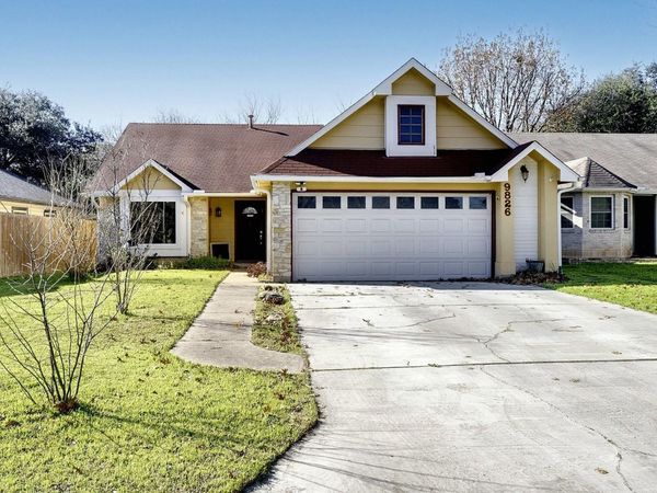 9826 Briar Ridge DR, Austin, TX 78748