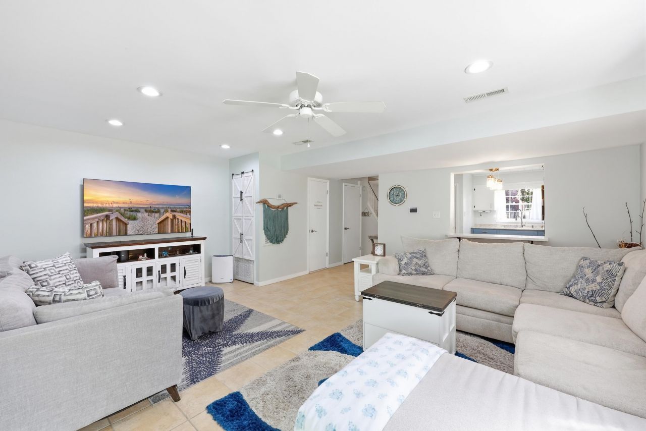 403 N 76th Ave. N  Photo 10