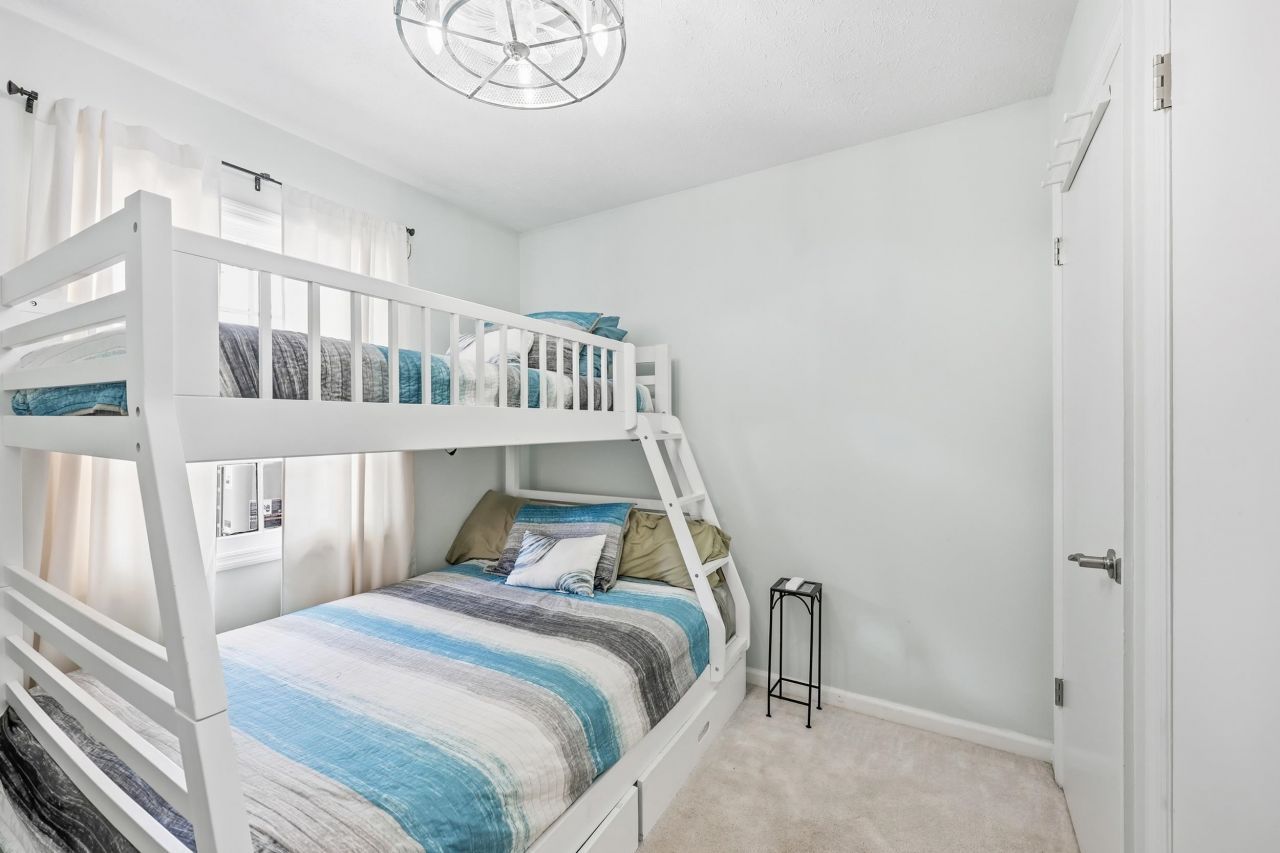 403 N 76th Ave. N  Photo 12