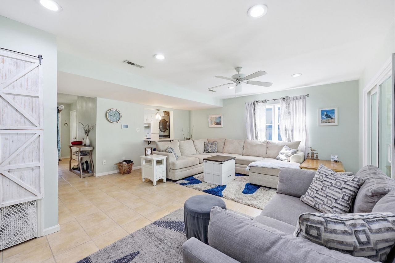 403 N 76th Ave. N  Photo 8