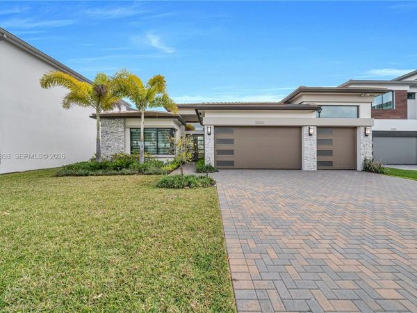 20052 Pacific Dunes Dr, Boca Raton, FL 33434