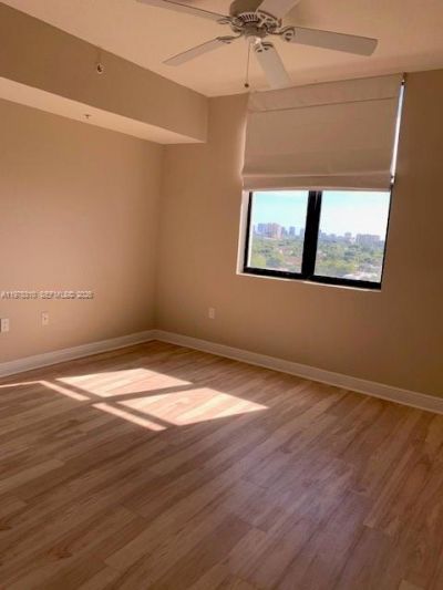 888 S Douglas Rd, Unit 1010, Coral Gables, FL 33134 Photo