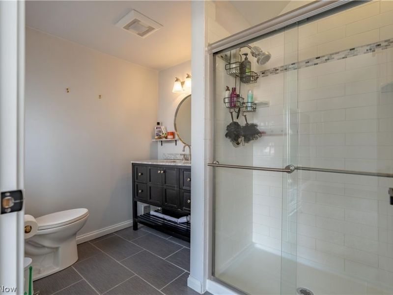 4015 John Avenue, Cleveland, OH 44113 Photo 29