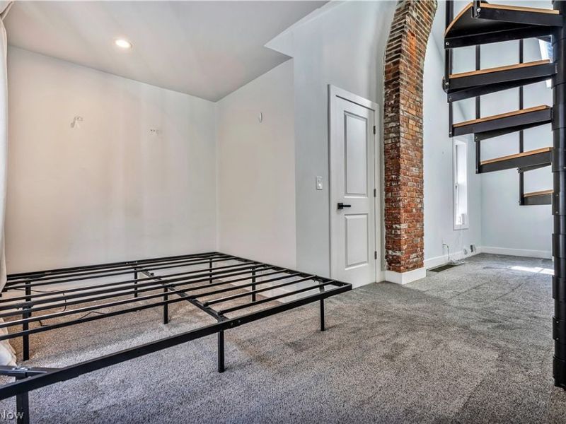 4015 John Avenue, Cleveland, OH 44113 Photo 34