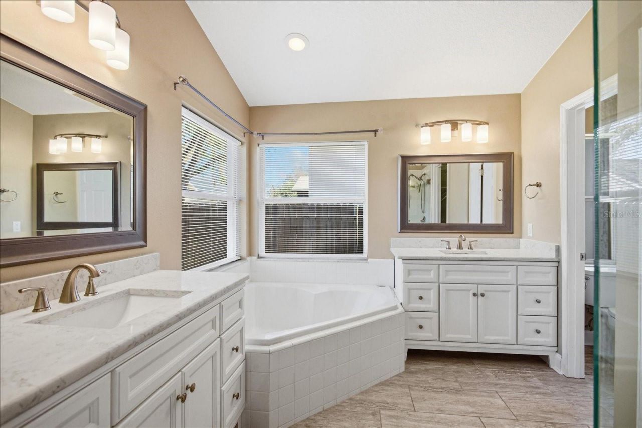 235 Easton Circle , Oviedo, FL 32765 Photo