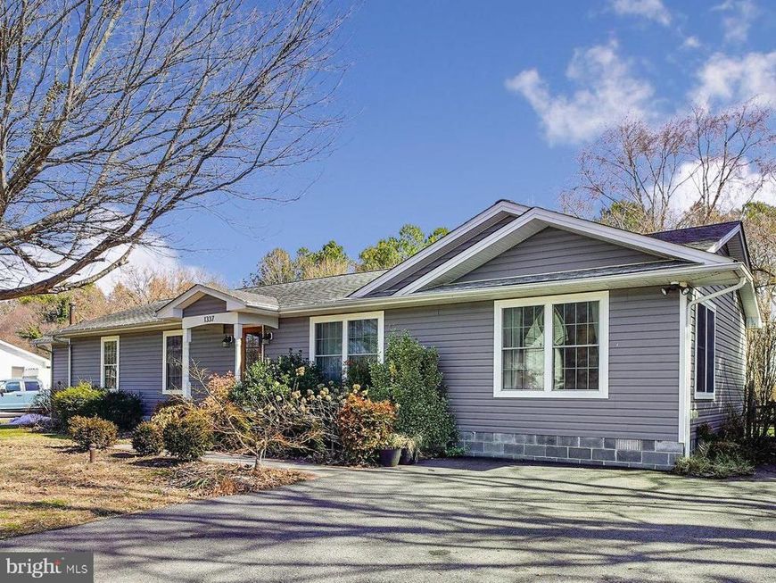 1337 Queen Anne Drive, Chester, MD 21619 Main Photo