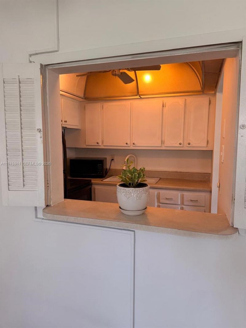 104 E Easthampton E, Unit 1, West Palm Beach, FL 33417 Photo