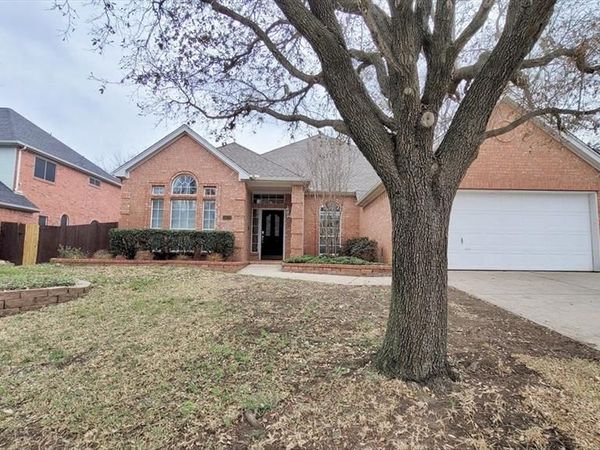 2628 Crepe Myrtle Drive, Flower Mound, TX 75028