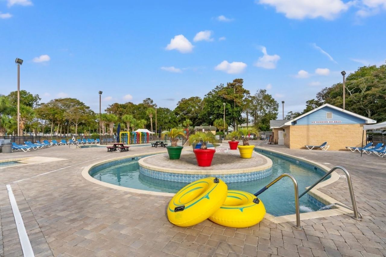 5905 South Kings Hwy.  Photo 24