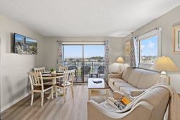 5905 South Kings Hwy.  photo 4