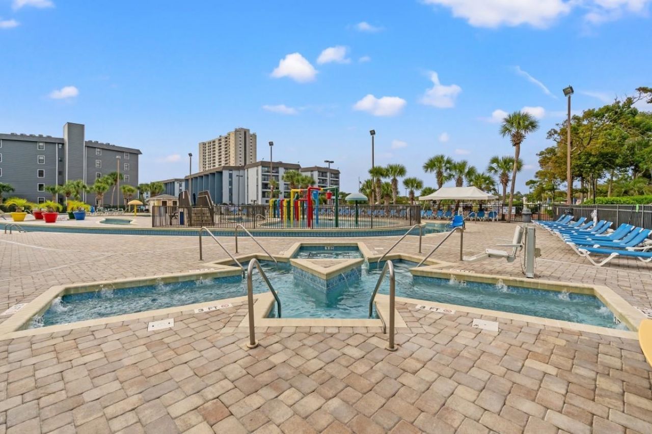 5905 South Kings Hwy.  Photo 30